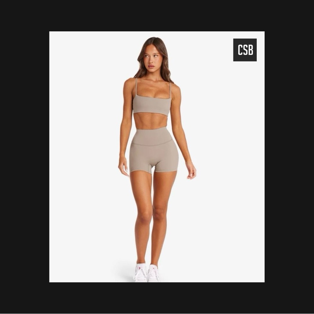CSB: FREEDOM SHORTS 4” | ALMOND | XS 
Isabelle Mathers Collection | New no tag